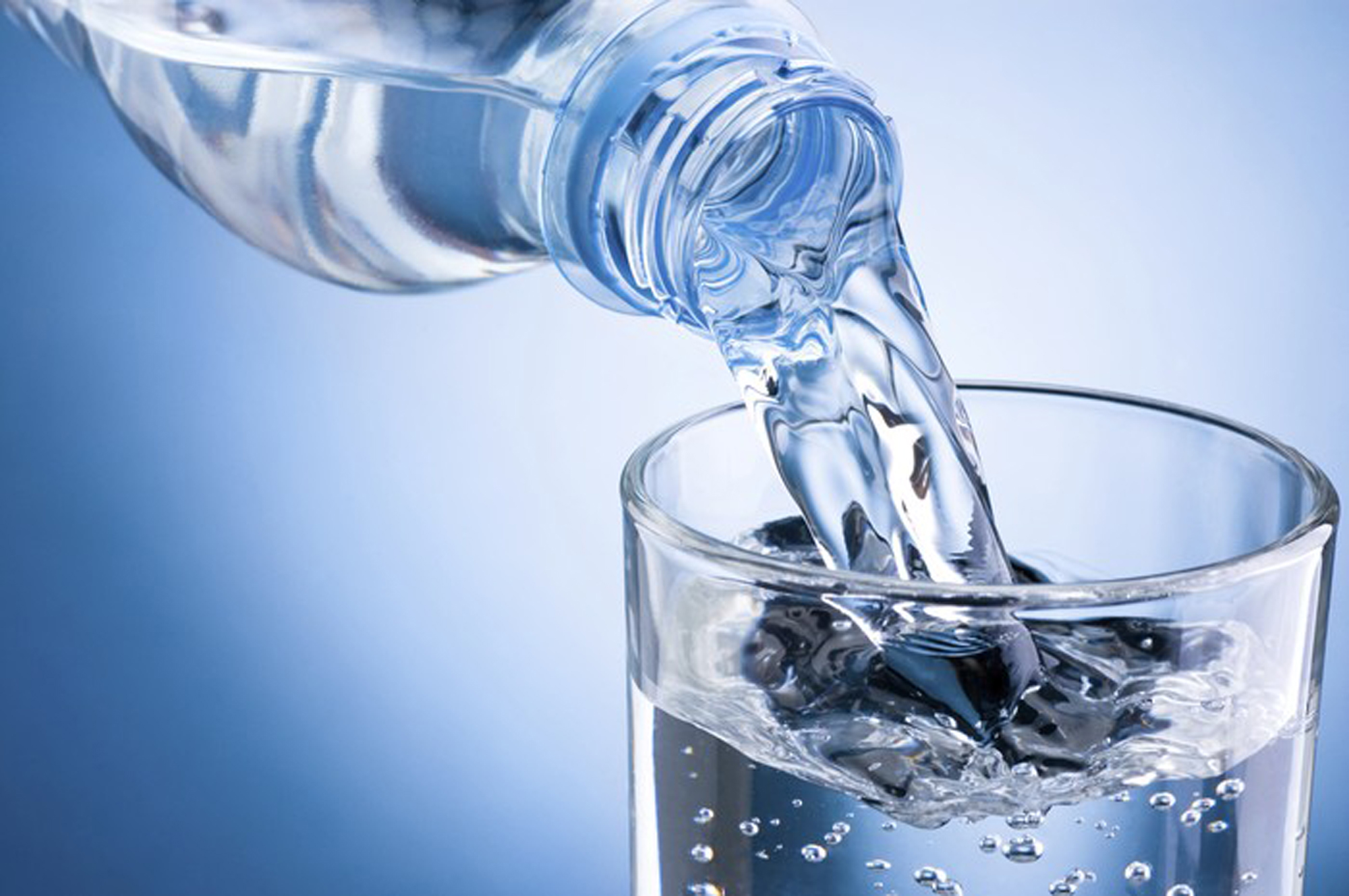 Pentingnya Cukup Minum Air Putih